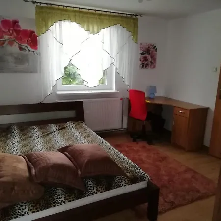 Domek Blisko Lasu I Jezior Nyaraló Białogard